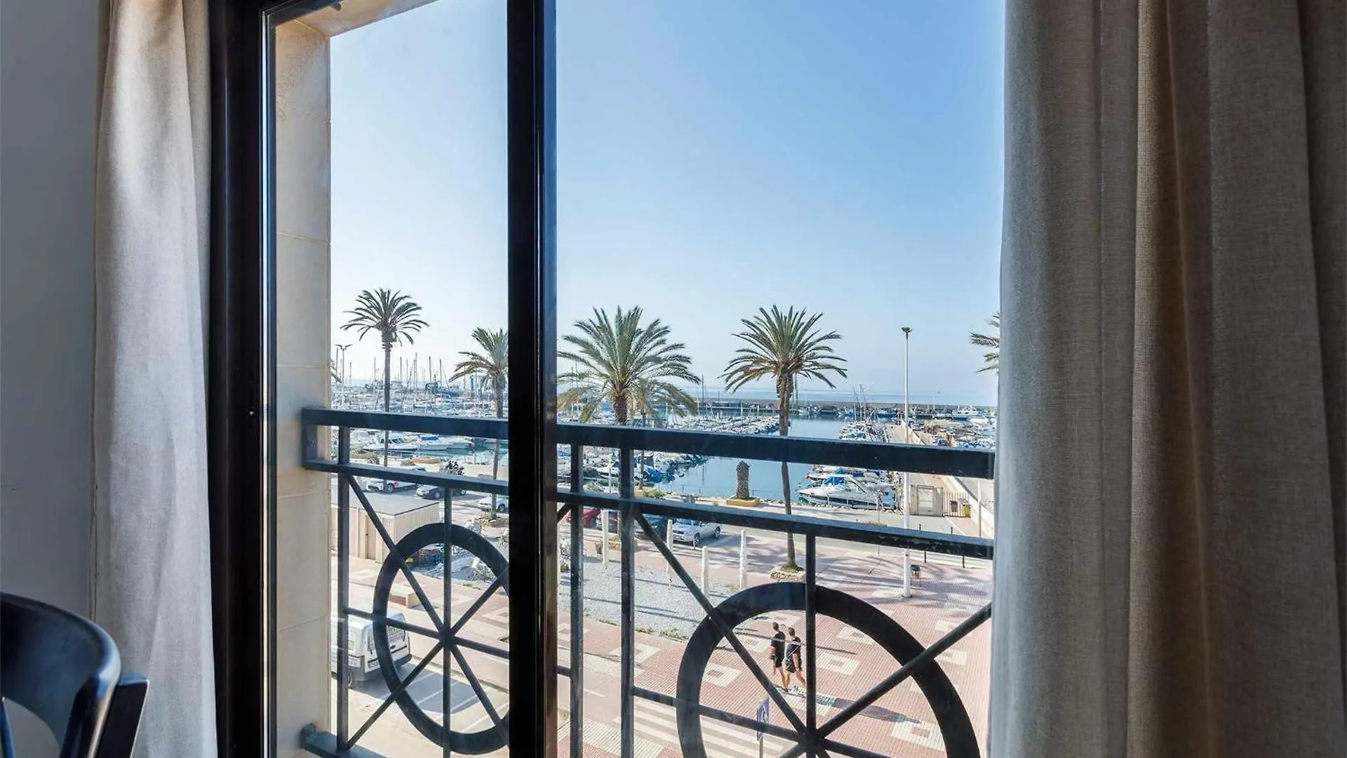 A&N Seaport 2A Apartment Caleta De Velez