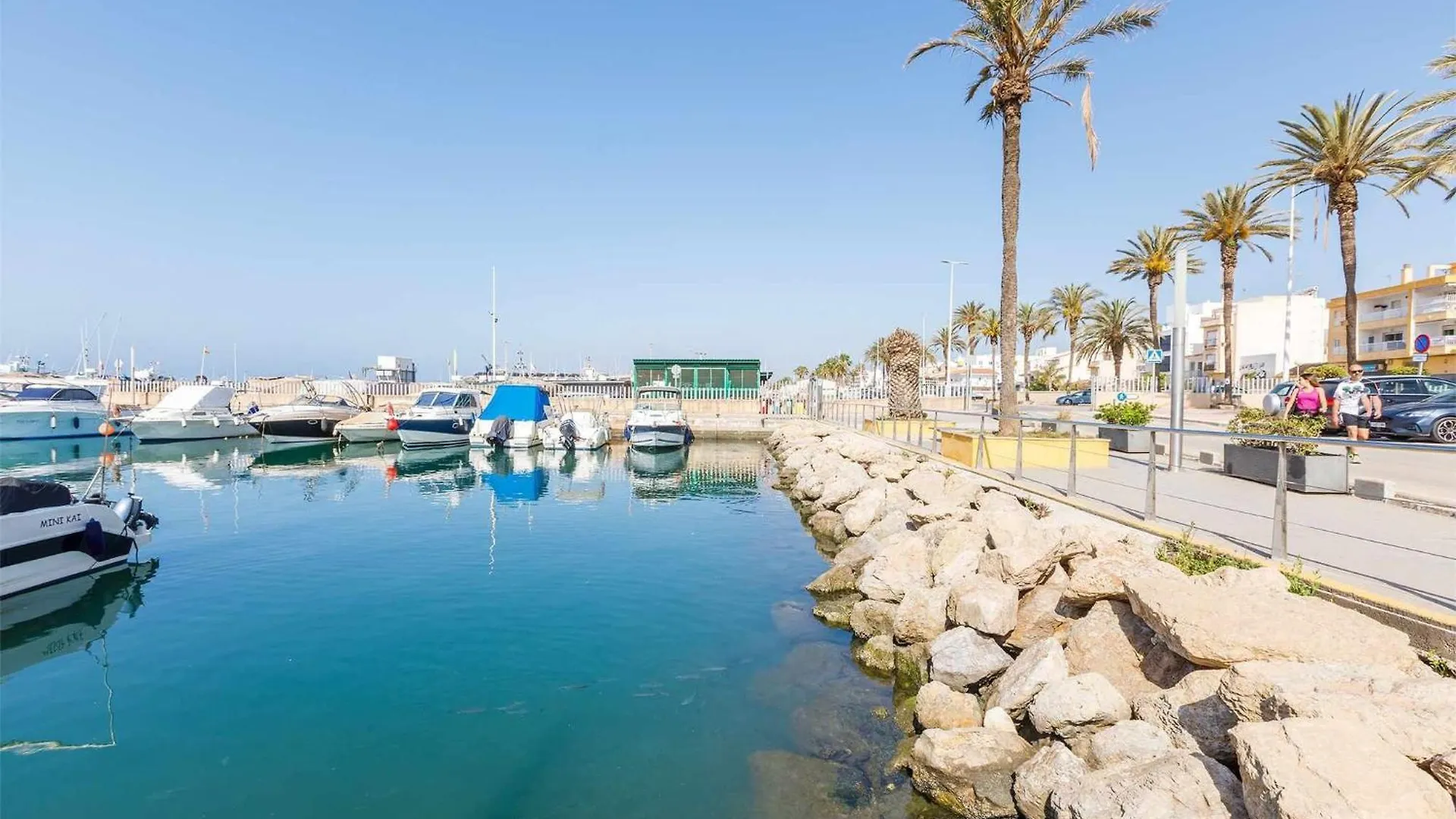 A&N Seaport 2A Apartment Caleta De Velez