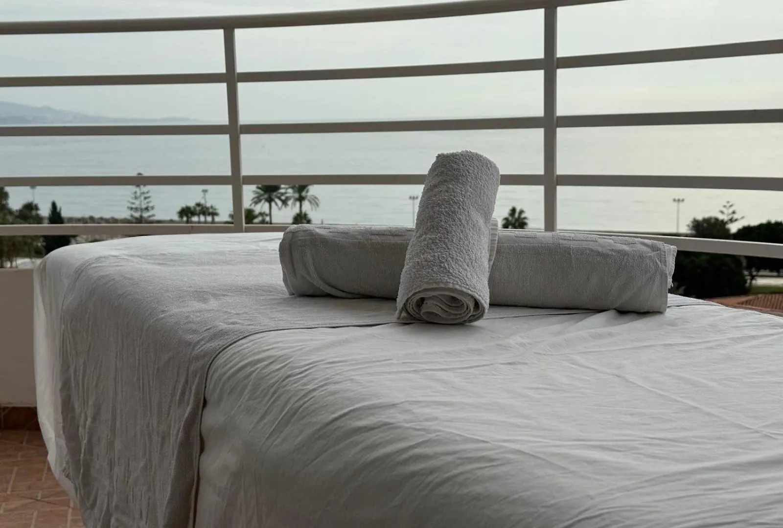 A&N Seaport 2A Apartment Caleta De Velez